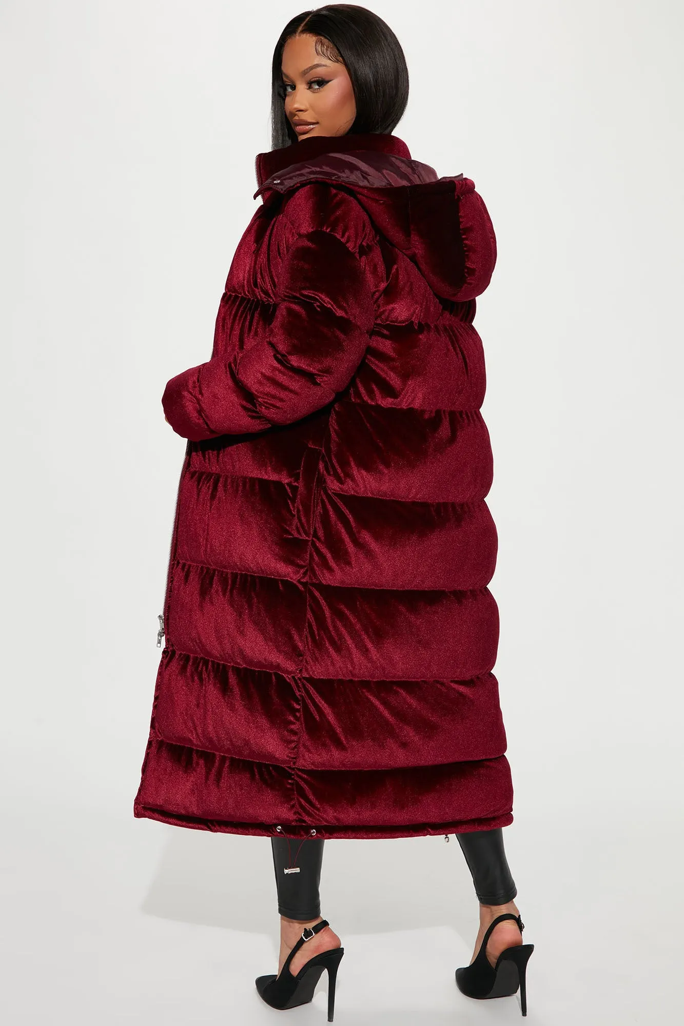 Above Rank Velvet Puffer Coat - Burgundy