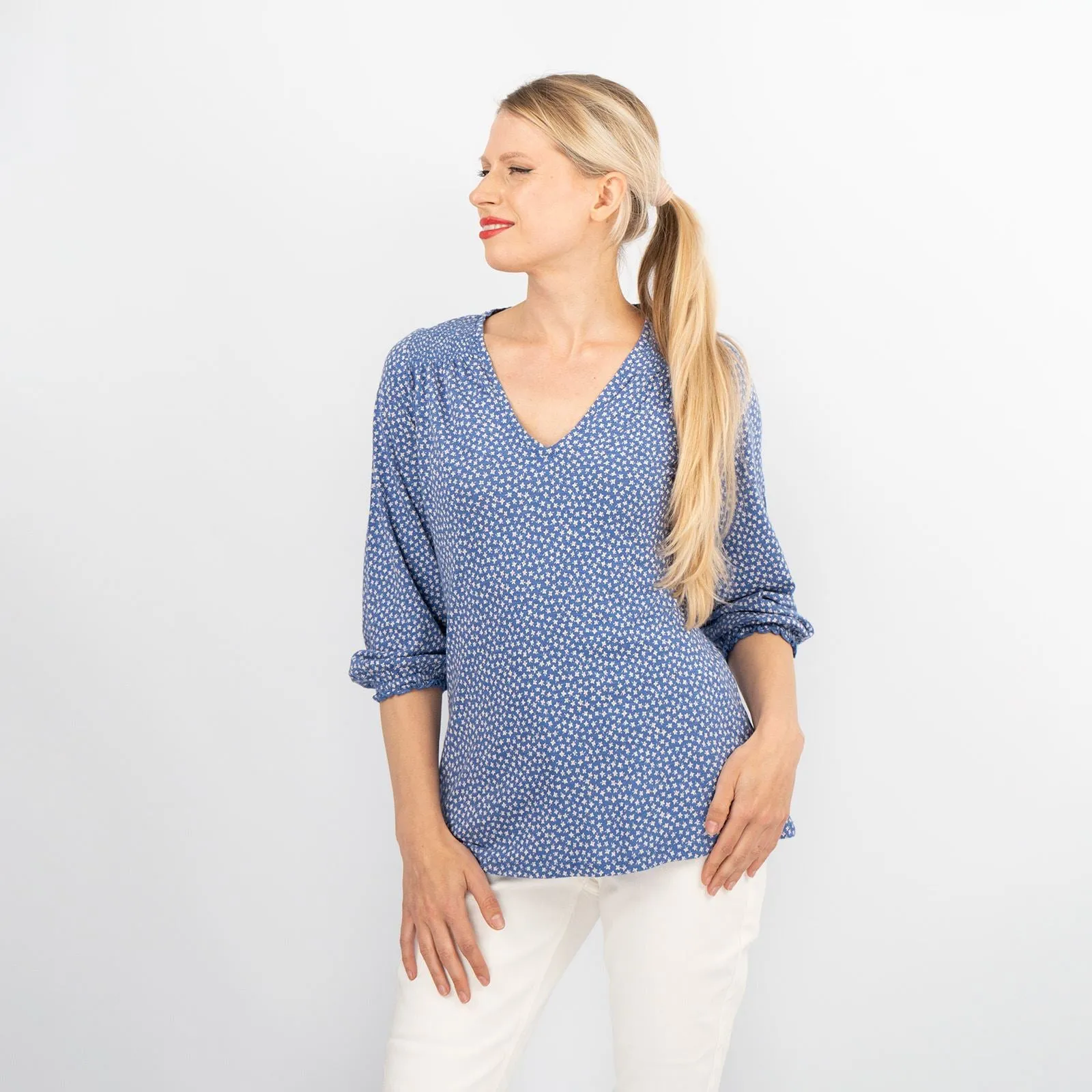 Blue Ditsy Floral 3/4 Sleeve Soft Relaxed Jersey Tops