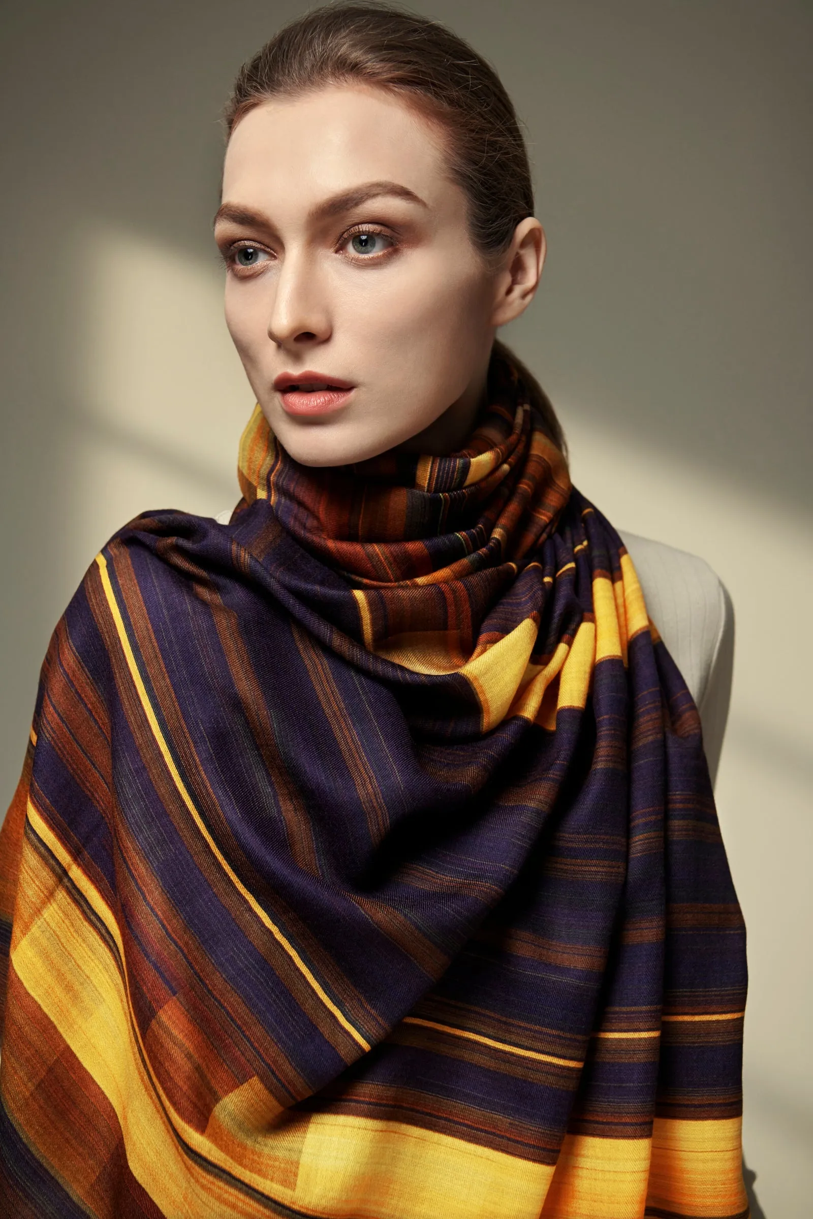 MANHATTAN PURE WOOL SCARF