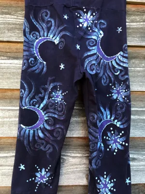 Midnight Moon Festival Batik CAPRI Yoga Pants - Size MEDIUM