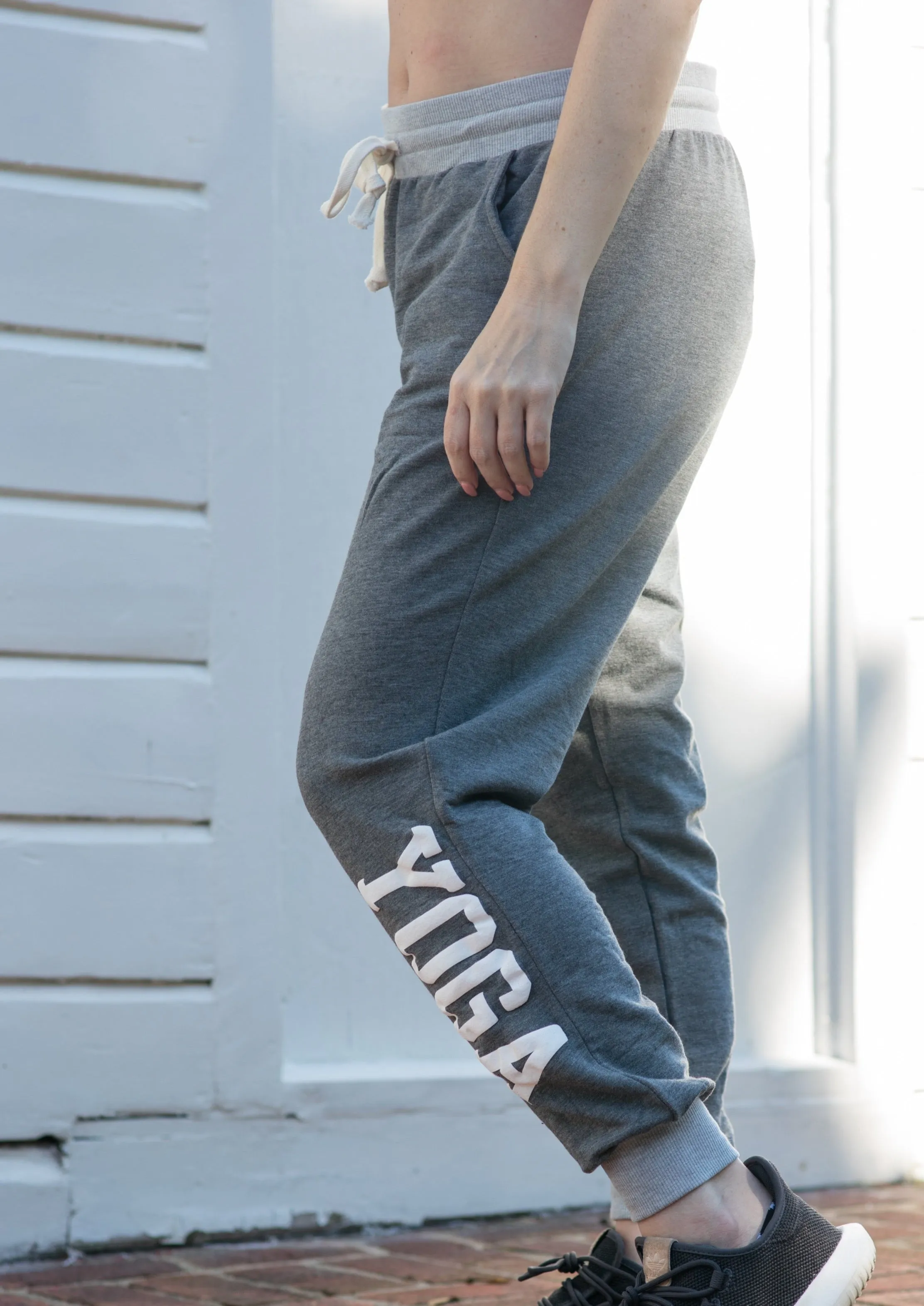 YOGA JOGGERS HEATHER GREY